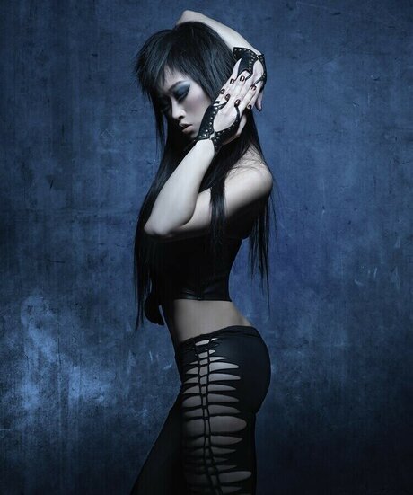Connie Han