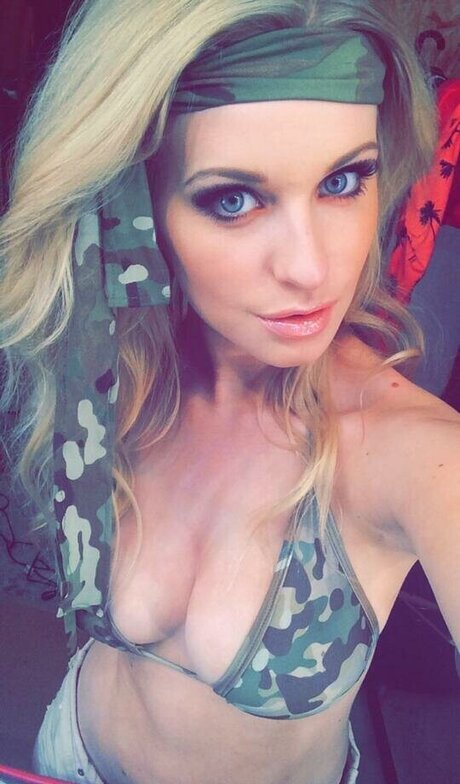 Jess Davies