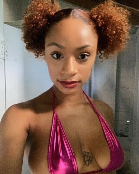 Tpnaomi OnlyFans