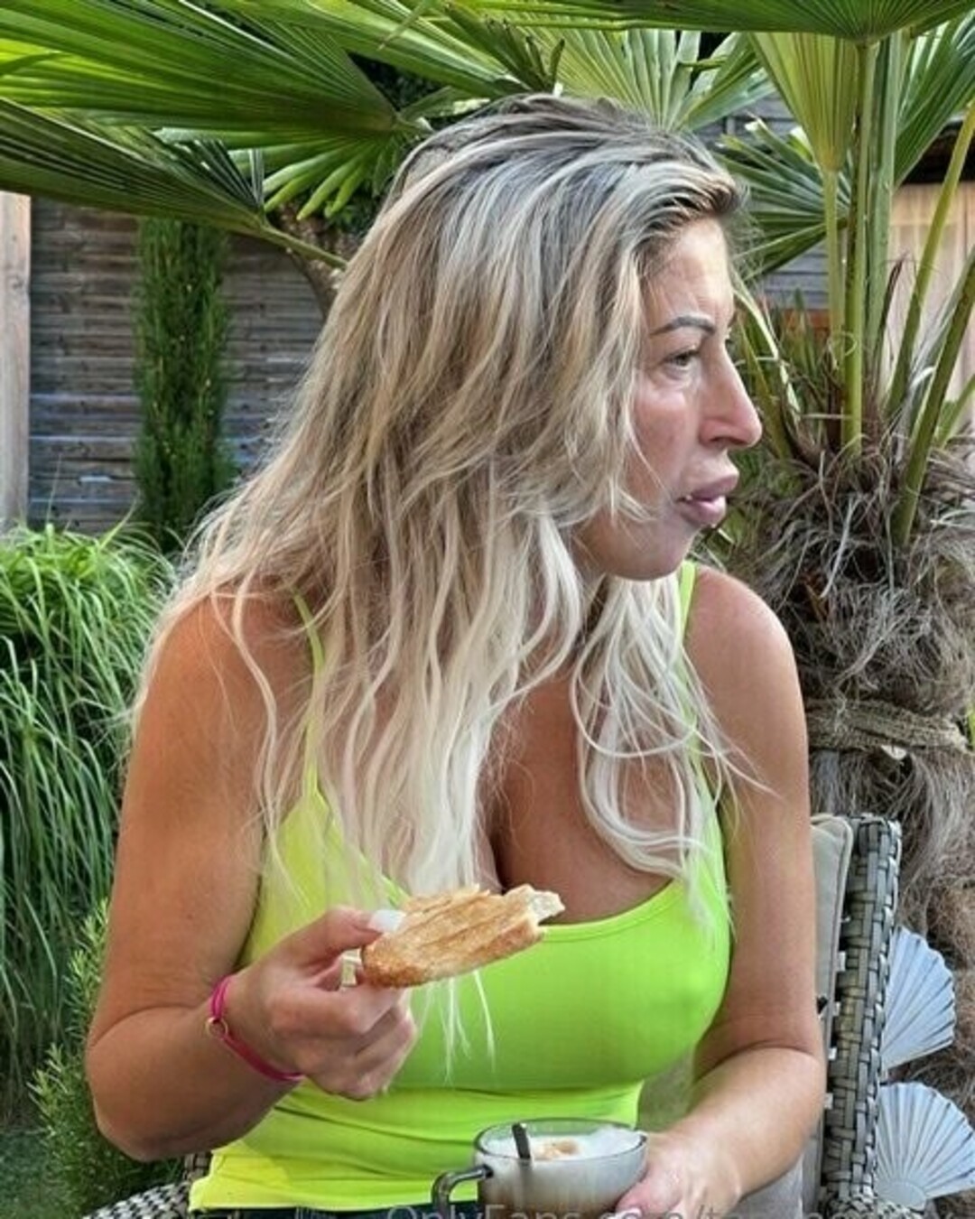 Letzbimbo OnlyFans 유출 누드 사진 #21