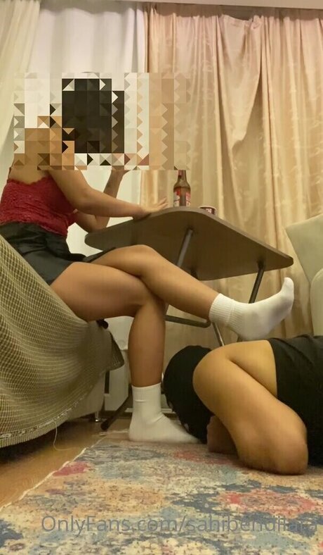 Naken läckt OnlyFans-bild av Sahibendilara