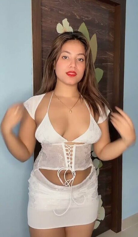 Naken lekkede OnlyFans-bilde av Brishti Samaddar