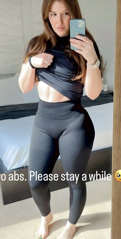 Alaston vuotanut OnlyFans-kuva Marissa Gardella