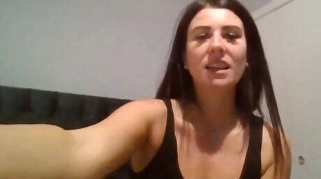 Nagie wyciekłe zdjęcie OnlyFans od Irish Milf
