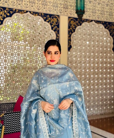 Urfi Javed OnlyFans泄露裸照