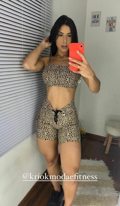Alasti lekkinud OnlyFans-i pilt Lara Camilo