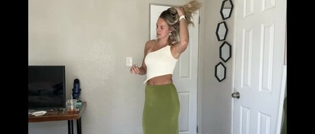 Beez ASMR