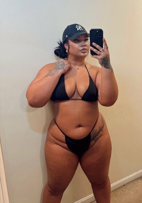 Foto di nudo di fuga di OnlyFans di Taytodayy