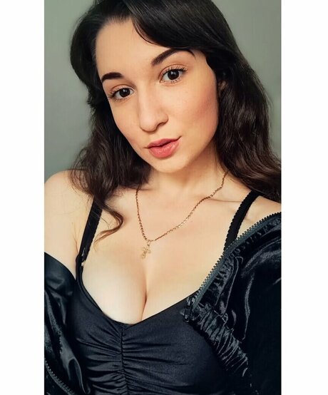 Foto nua vazada do OnlyFans de Maria Korol