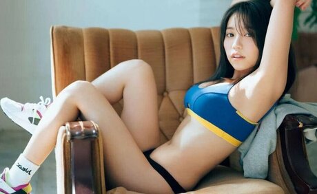 Naakte gelekte OnlyFans-foto van Yuno Ohara