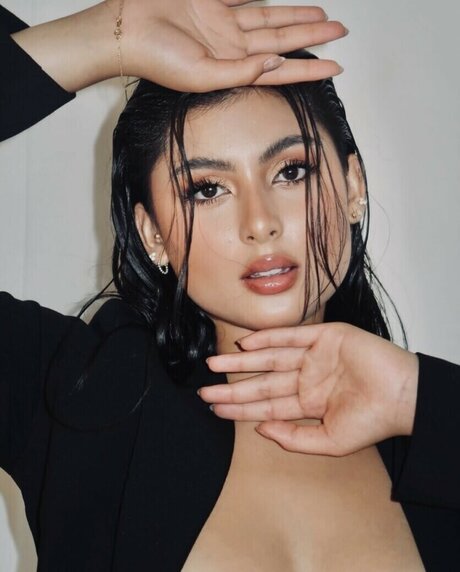 Alaston vuotanut OnlyFans-kuva Valeria Guerra