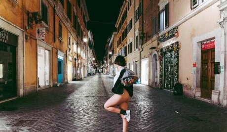 Naken lekkede OnlyFans-bilde av Lara Juice