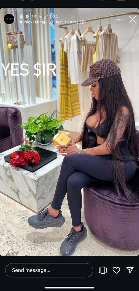 Alaston vuotanut OnlyFans-kuva Barbieoxxo