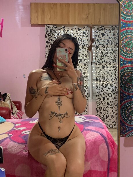 Alaston vuotanut OnlyFans-kuva Sweet Blessed