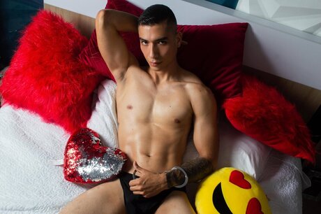 Nøgent lækket OnlyFans-billede af Daniel Martinez