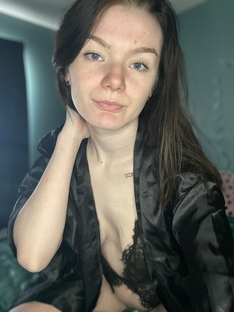 Alaston vuotanut OnlyFans-kuva Queen C 