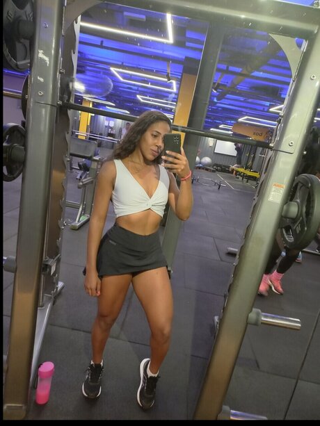 Photo nue de fuite OnlyFans de Julieny Maria