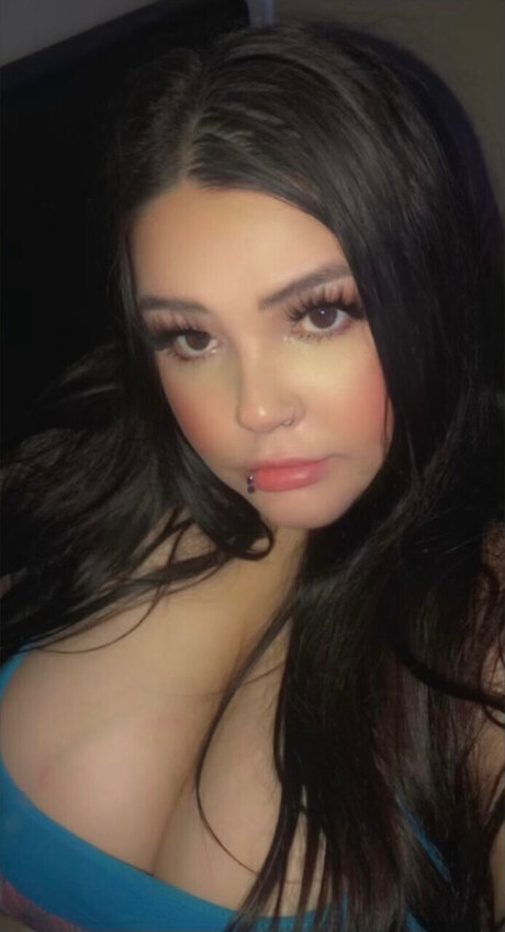 Alaston vuotanut OnlyFans-kuva 