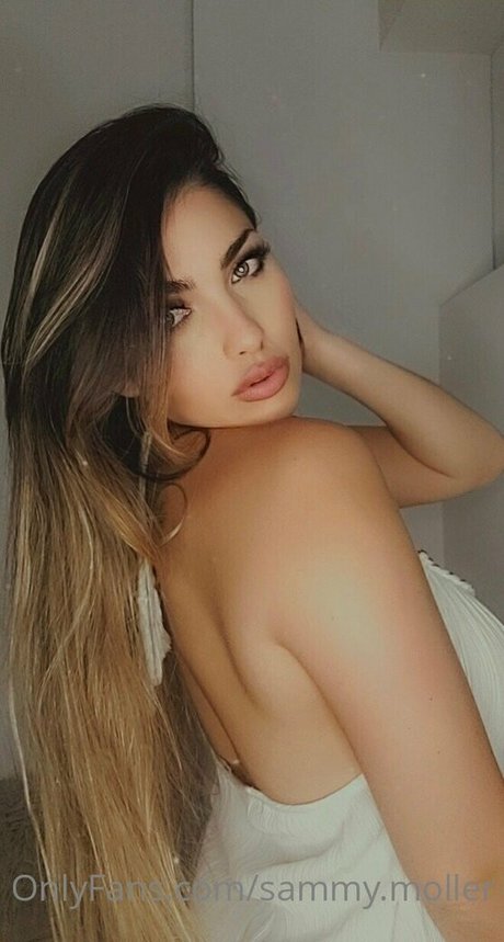 Luanaa  nude leaked OnlyFans photo