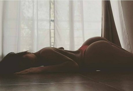 Nahá fotka uniklých OnlyFans od Luanaa