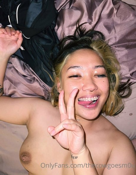 Thecowgoesm0u OnlyFansリークヌード写真