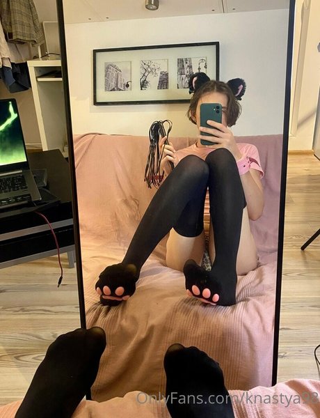 Alasti lekkinud OnlyFans-i pilt Knastya98