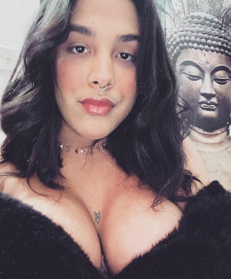 Naken lekkede OnlyFans-bilde av Bruna Taylor