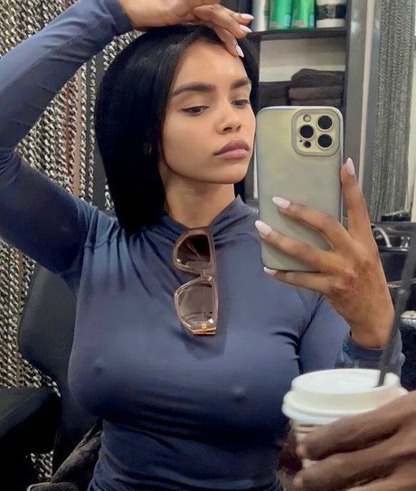 Nahá fotka uniklých OnlyFans od Thurriaa