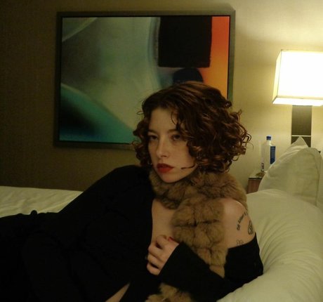 Francesfarmer420 OnlyFans泄露裸照