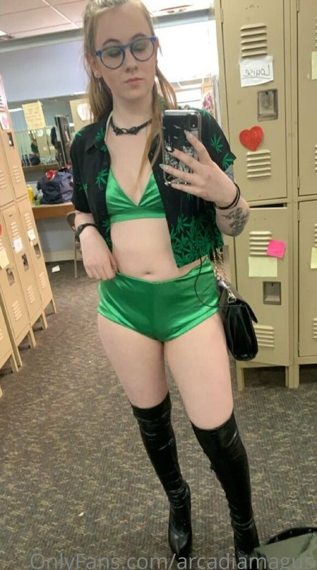 Hadesthedevilwoman
