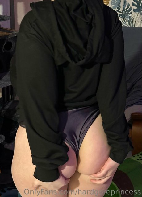 Nahá fotka uniklých OnlyFans od Hardgoreprincess