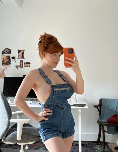 Levi Coralynn