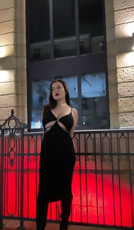 Nahá fotka uniklých OnlyFans od Gtnlmts