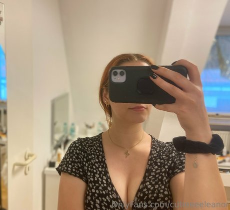Nahá fotka uniklých OnlyFans od Cutieeeeleanor