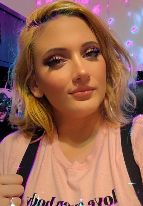 Lindsaylovecosplay