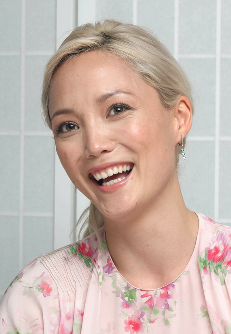 Nahá fotka uniklých OnlyFans od Pom Klementieff