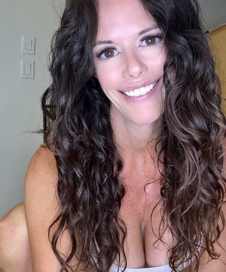 Naken lekkede OnlyFans-bilde av Onlyjans2023