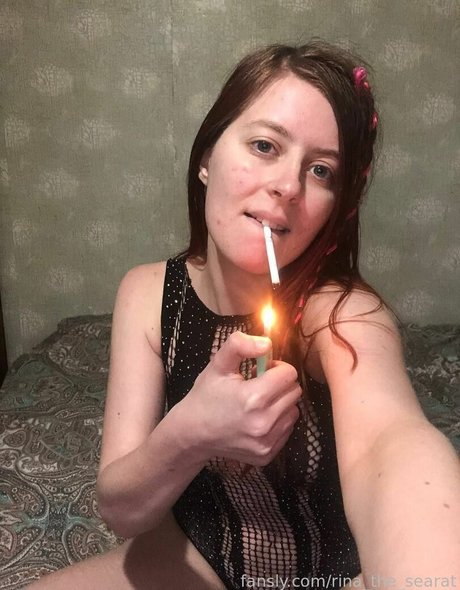 Foto di nudo di fuga di OnlyFans di Rinathesearat