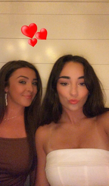 Nacktes geleaktes OnlyFans-Foto von Elena Arenas