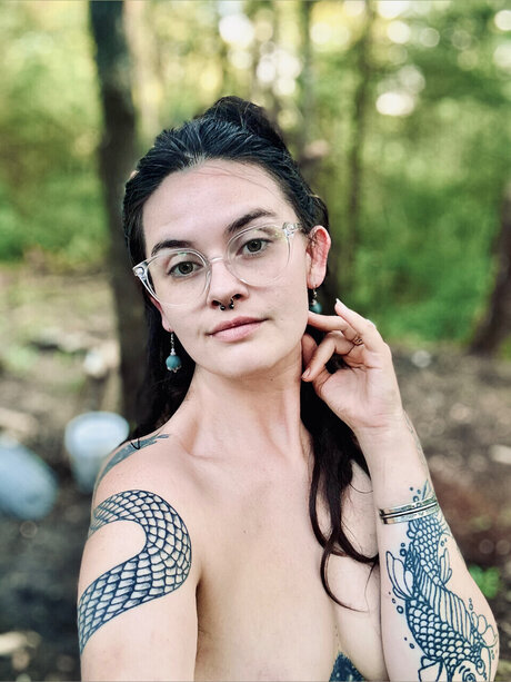 Lady Ezmarelda OnlyFansリークヌード写真