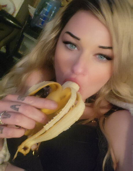 Naughtytopia