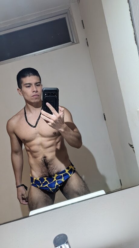 Miguel Crispn OnlyFans 유출 누드 사진