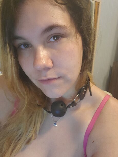 Naken läckt OnlyFans-bild av Good Girl Celeste Cat