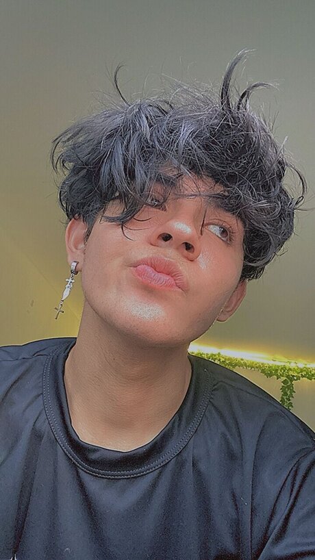Foto nua vazada do OnlyFans de Andres Vasquez