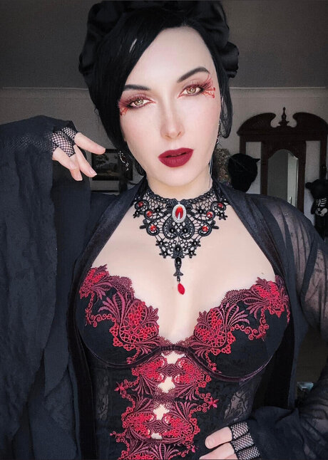 Nahá fotka uniklých OnlyFans od Vintage Lover