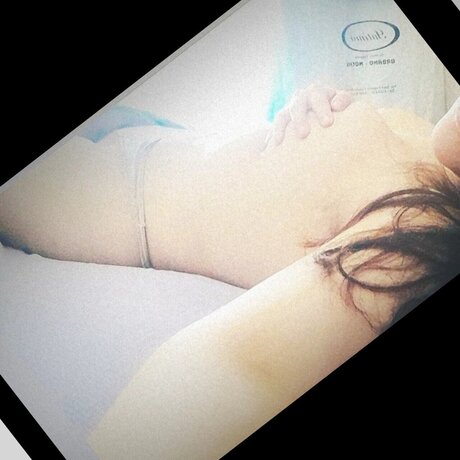 Обнаженная фотография утечки OnlyFans от Cleopatra