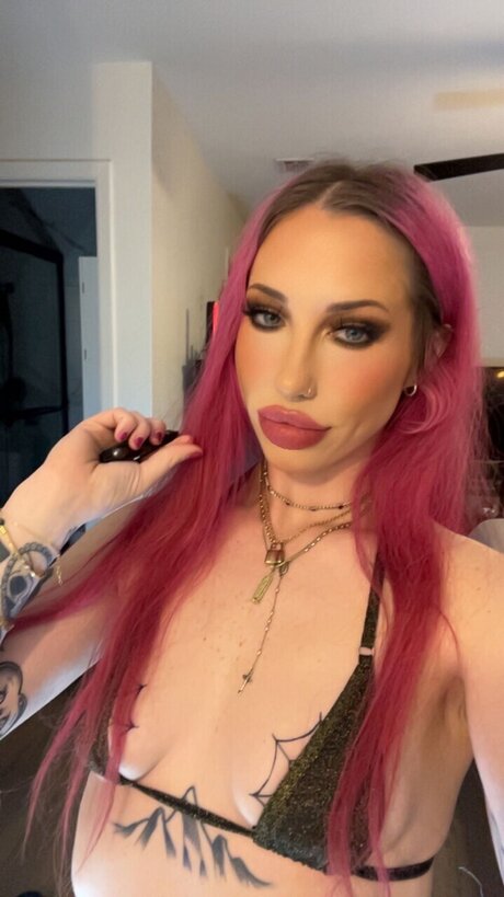 Naken lekkede OnlyFans-bilde av Alex