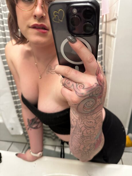 Gracie  OnlyFansリークヌード写真