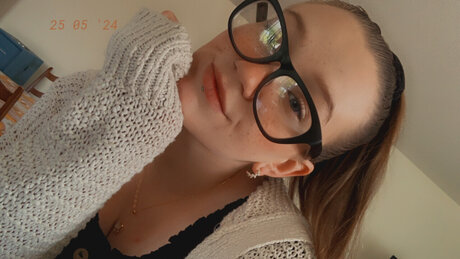 Naakte gelekte OnlyFans-foto van Mariejayne420