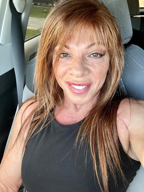 Naken läckt OnlyFans-bild av Mistress Storm